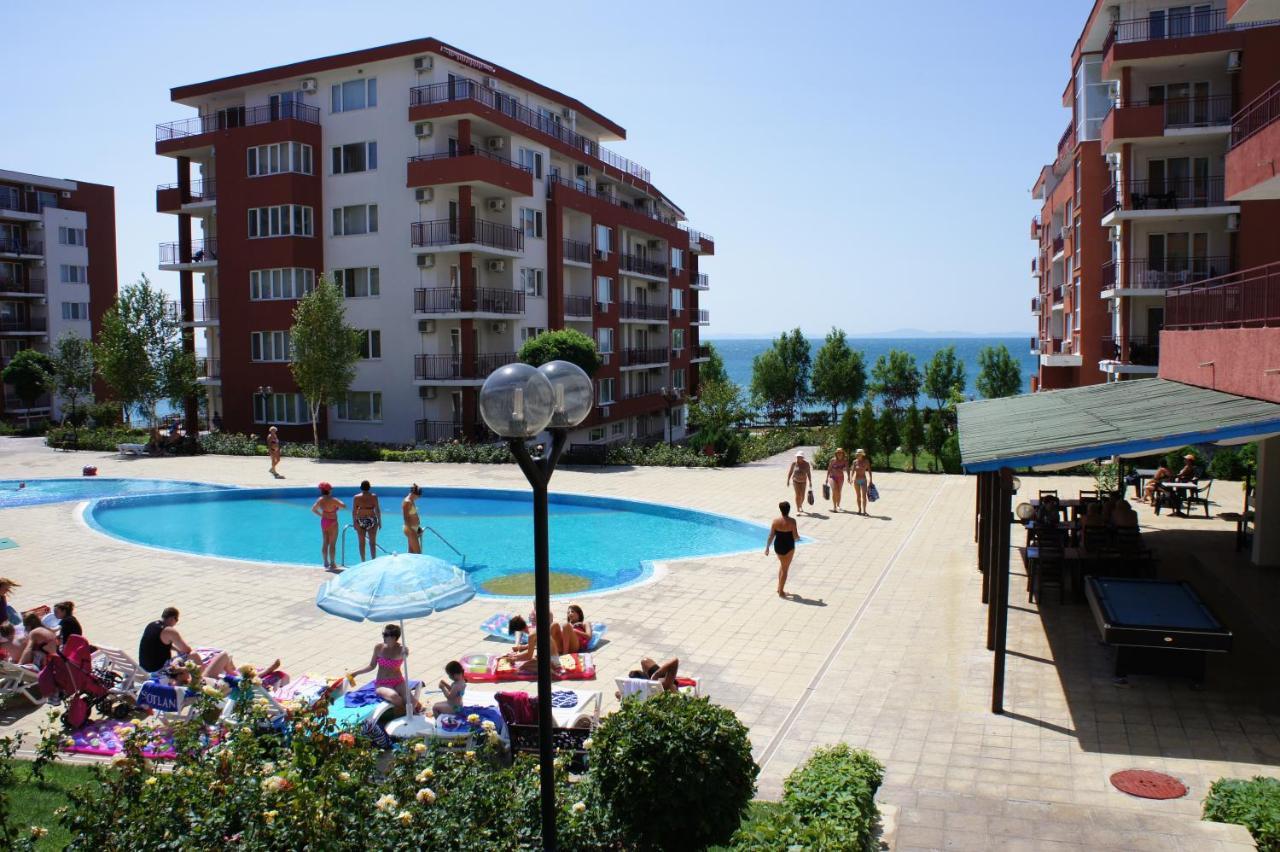 Grand Resort Fort Noks Studio Sveti Vlas Exterior foto